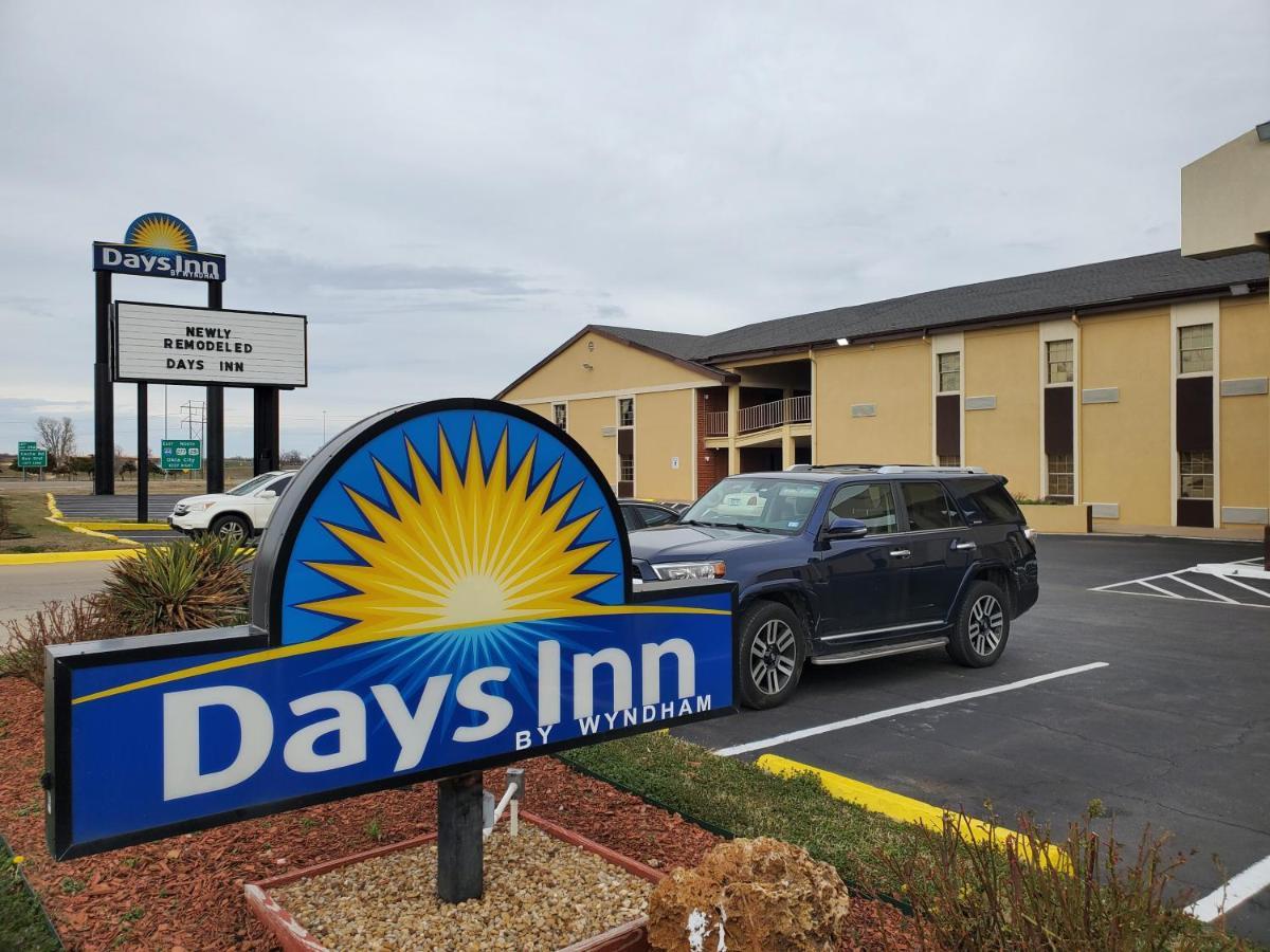 Days Inn By Wyndham Lawton Ngoại thất bức ảnh