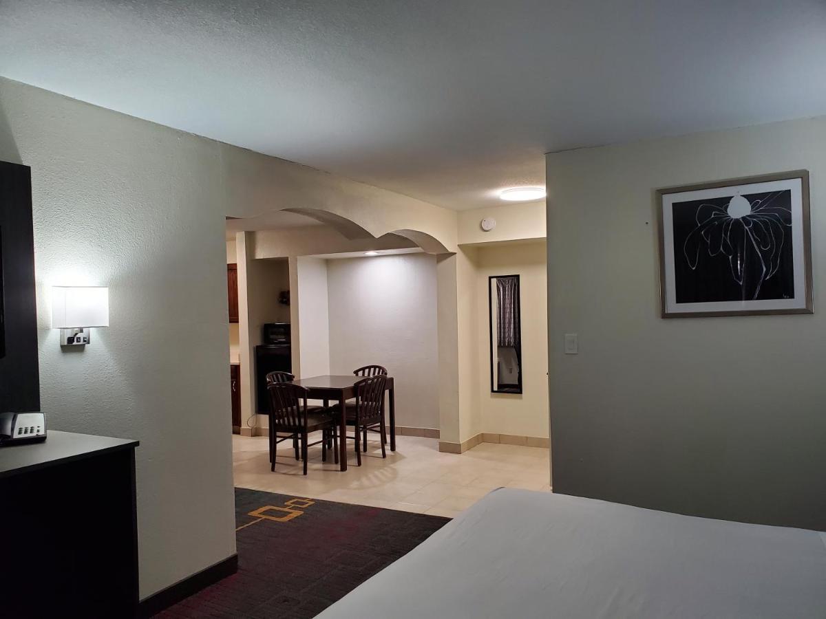Days Inn By Wyndham Lawton Ngoại thất bức ảnh
